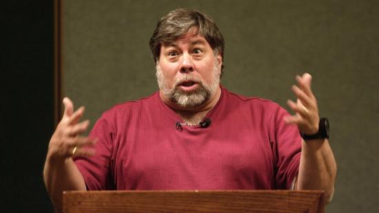 Apple Co-GrĂĽnder Steve Wozniak - Facebook belauscht dich, und du kannst nichts dagegen tun